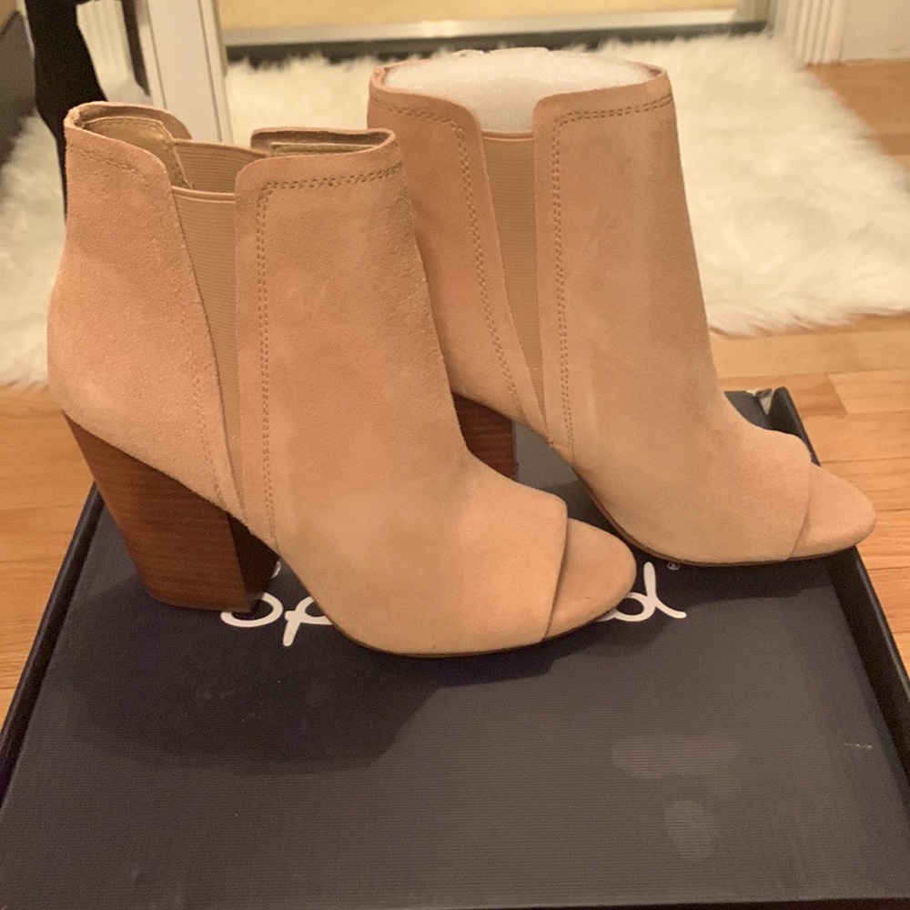 Brand new Splendid woman booties!!!😍